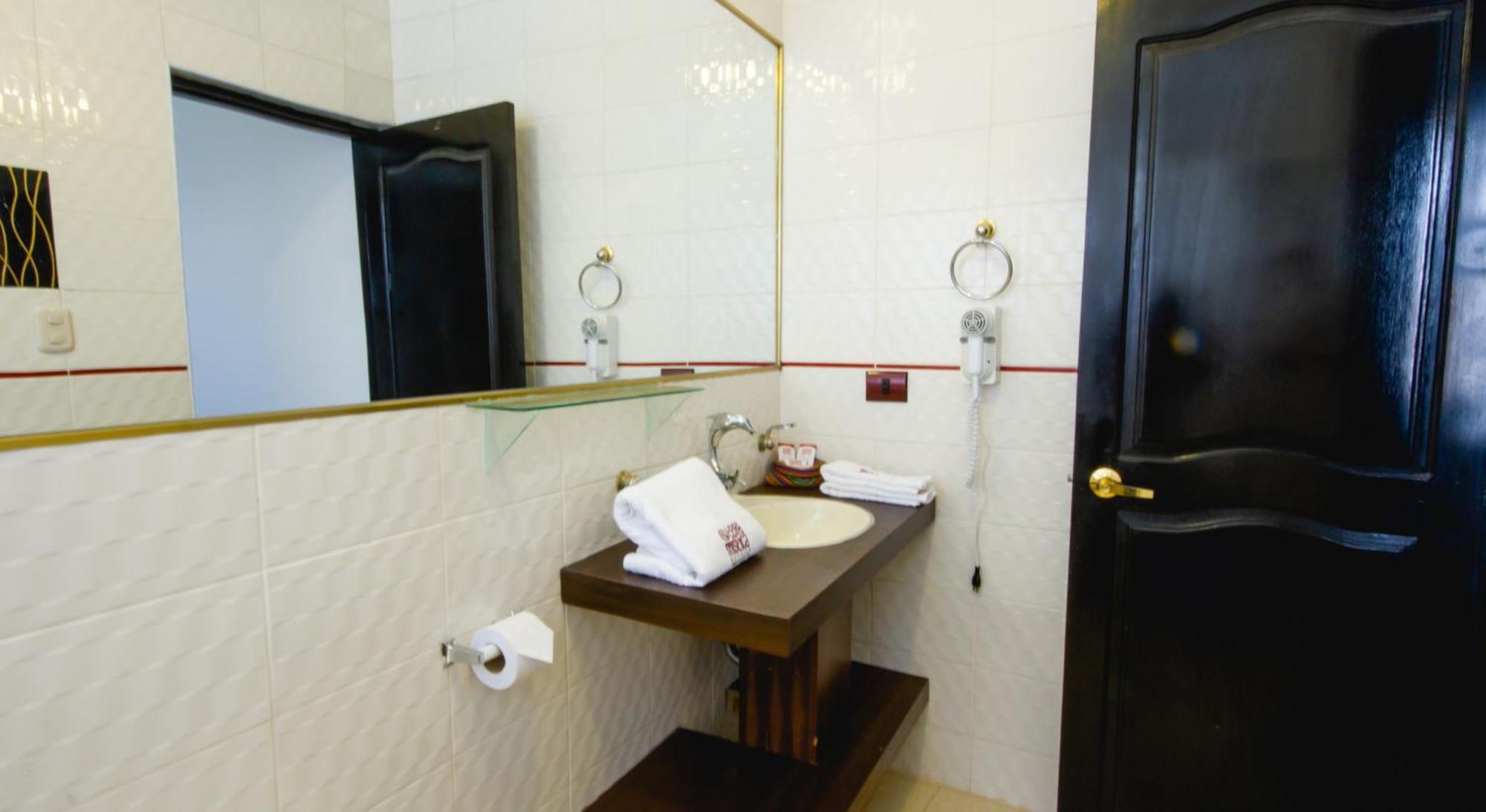 Hotel Terramistica - Puno Centro Zewnętrze zdjęcie